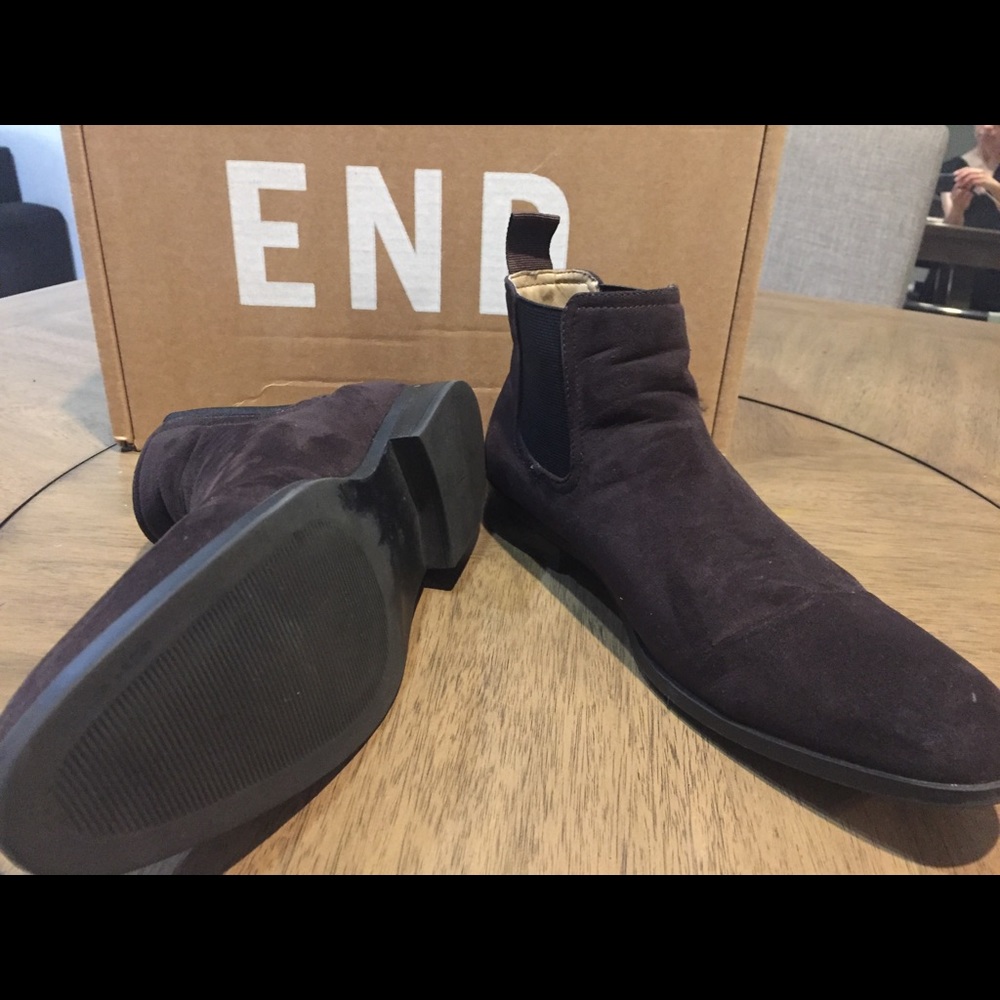 Boots - Picture 2 of 4
